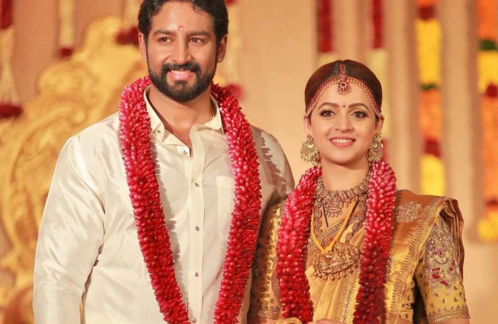 Bhavana celebrates six glorious years of marriage