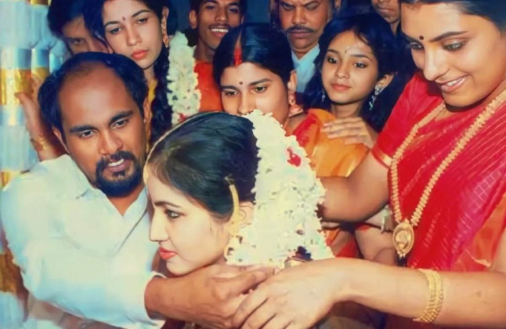 KS Chitra's 37th Wedding Anniversary